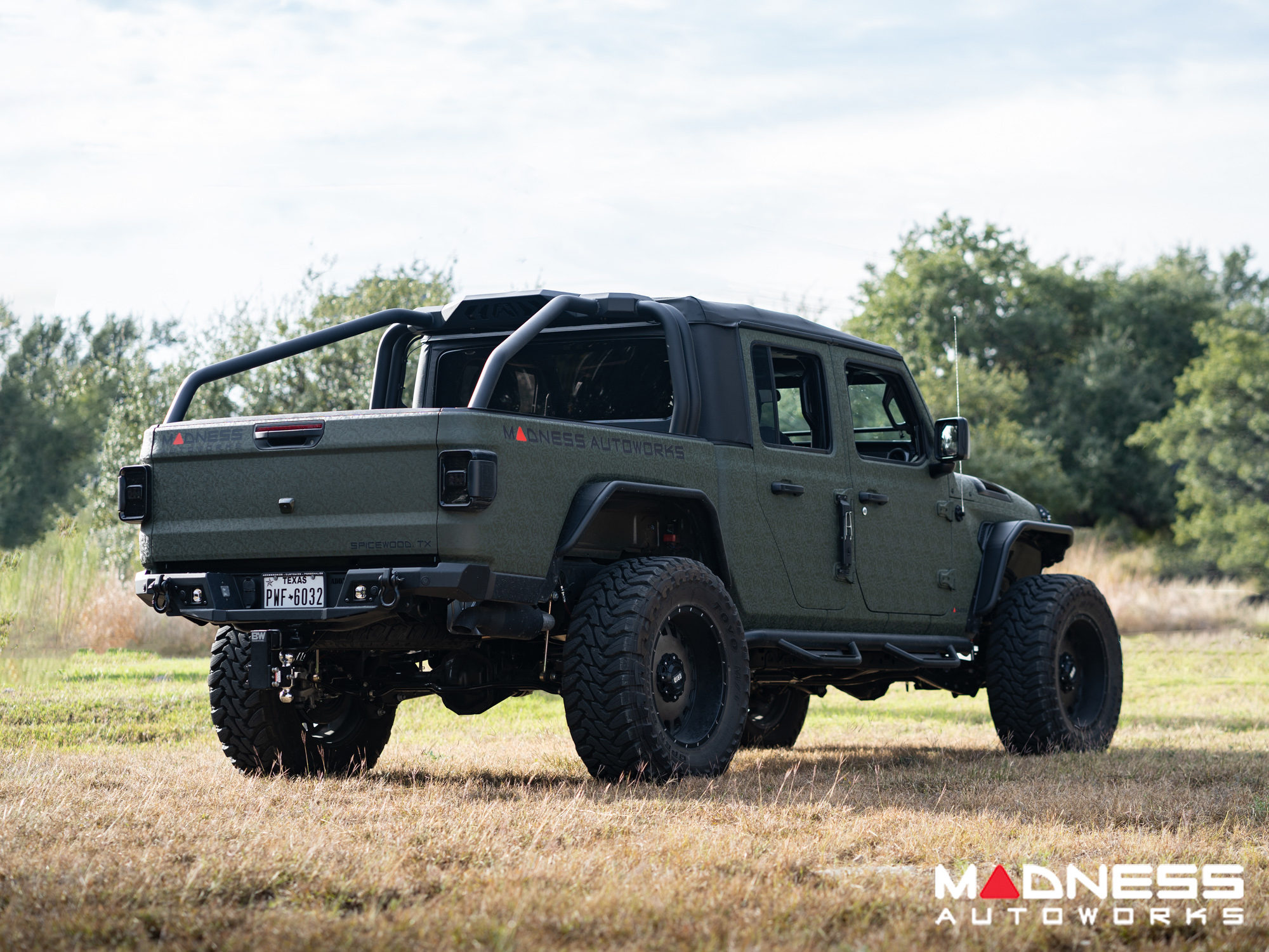 Jeep Gladiator JT Tube Fenders - Stealth Fighter - Rear